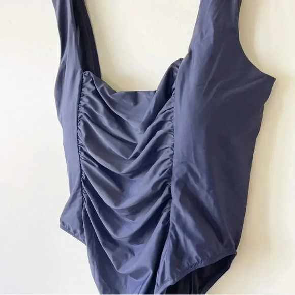 J Crew Plus Size Ruched squareneck one piece Swimsuit in Navy Blue Size 24 NWT - Picture 4 of 7
